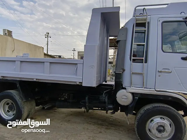 Tipper Hino 2002 in Basra