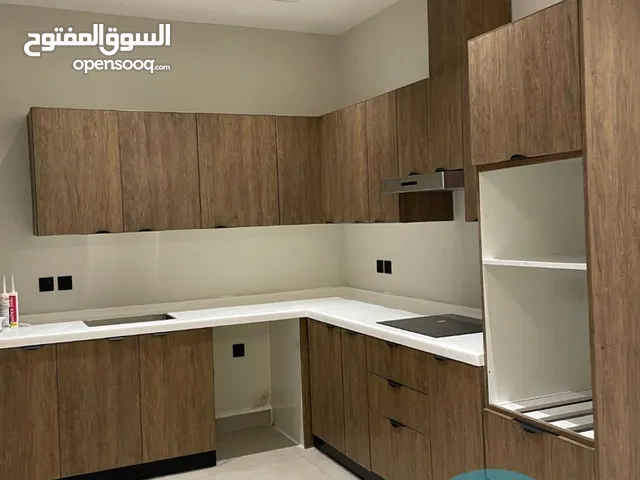 163 m2 3 Bedrooms Apartments for Rent in Al Riyadh Al Yarmuk