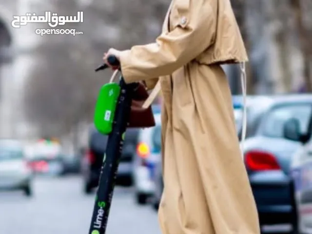 سكوتر كهربائي شحن امريكي الصنع صديق للبيئة يتحمل اوزان كبيرة بطارية شحن لمدة 24 ساعة