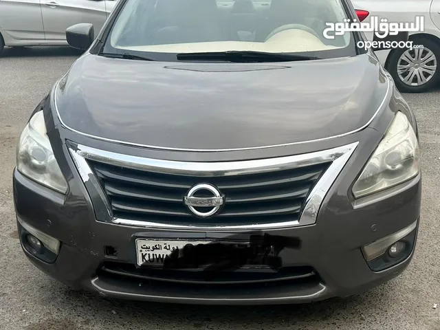 Used Nissan Altima in Al Ahmadi