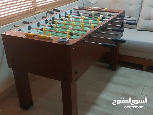 طاولة بيبي فوت مستعمله للبيع بحالة ممتازة شبه جديدة