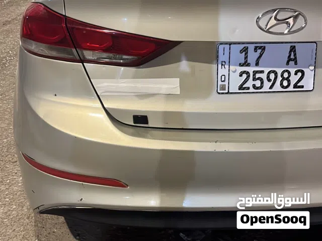 2017 هيونداي النترا SE