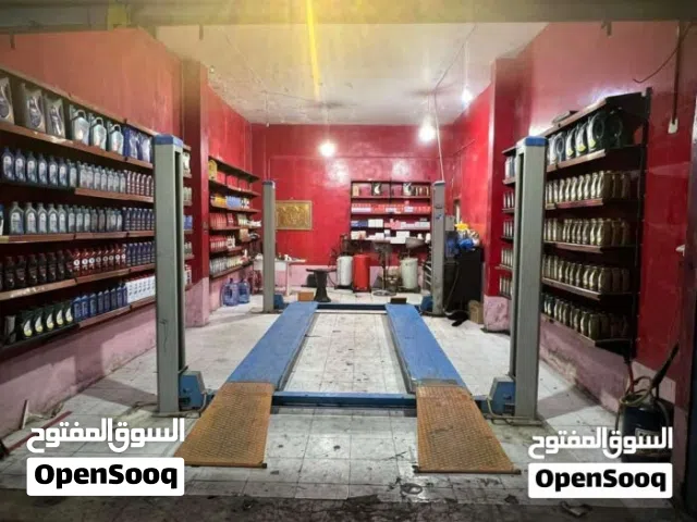 جك  رفع الماني سيارات 4 طن بحاله ممتازه  كهرباء