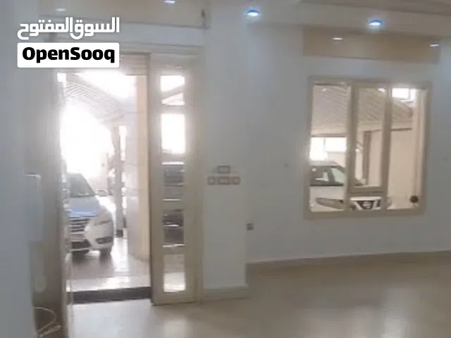 10 m2 4 Bedrooms Apartments for Rent in Mubarak Al-Kabeer Fnaitess