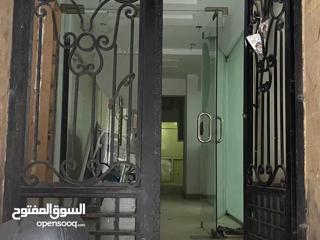 للإيجار مقر إداري بلوران بمدخل خاص