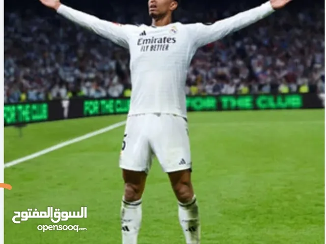 فيفا25 رائع وجميل السعر فقط 6.5ريال بسسسس وماينكرافت بنفس السعر جراند7ريال فورزا9.5ريال سبايدر مان2