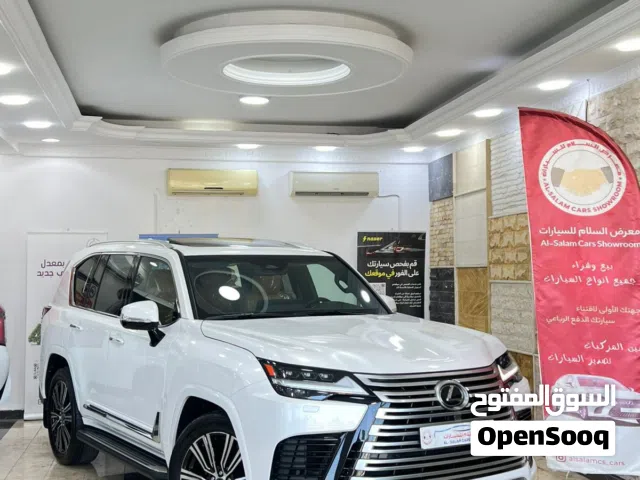لكزس الدفع الرباعي LX600 2026