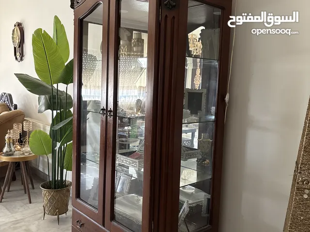 للبيع طقم أثاث منزل متكامل بحالة ممتازة جداً
