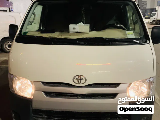 Used Toyota Hiace in Farwaniya