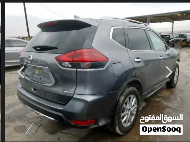 2018 نيسان روج SV