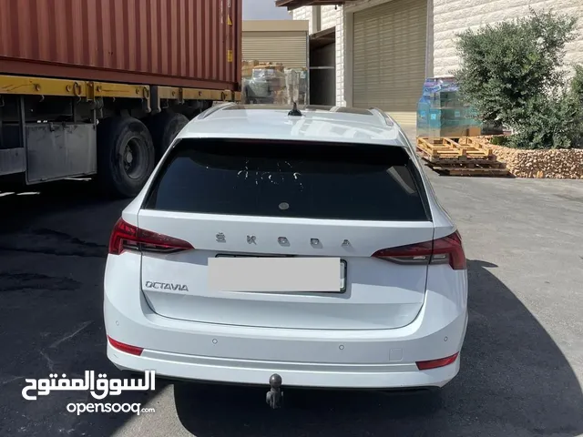 سكودا اوكتافيا 2020