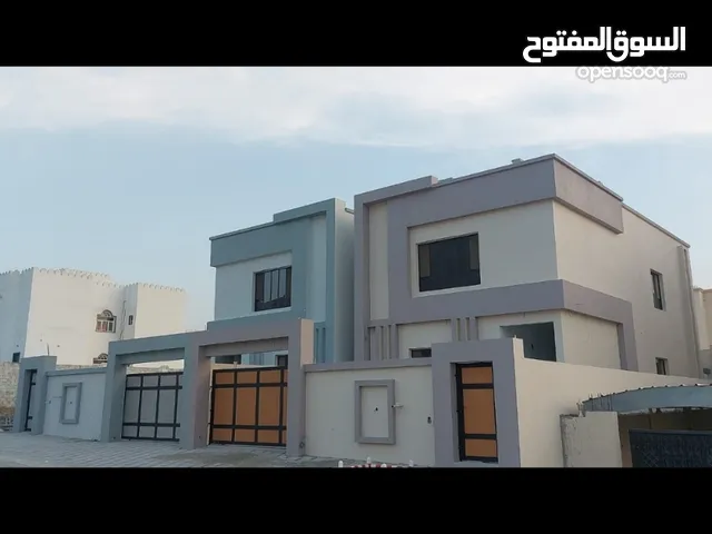 300 m2 5 Bedrooms Villa for Sale in Al Dakhiliya Bidbid