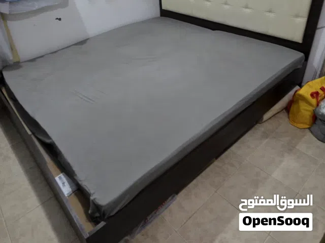 سرير مزدوج