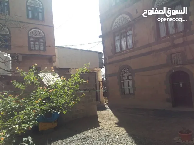 1m2 3 Bedrooms Townhouse for Sale in Sana'a Other