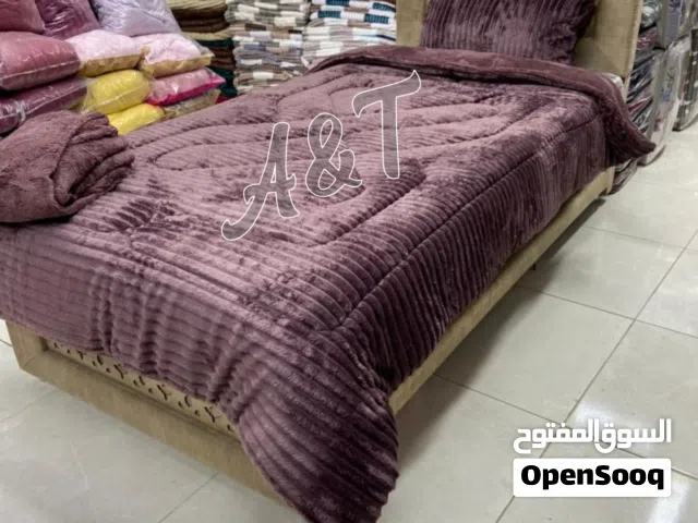 تم تجديد الكميه   لحاف مفرد الكلدروي الي مبطن فرو الارنب   لحاف مفرد الكلدروي الشتوي بألوان مم