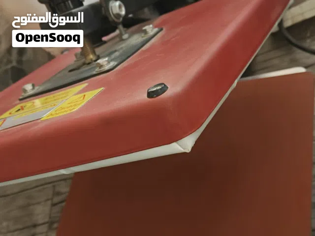 مكبس حراري مسطح جودة ممتازه سعره في السوق لايقل عن 350 دولار البيع ب220 دولار