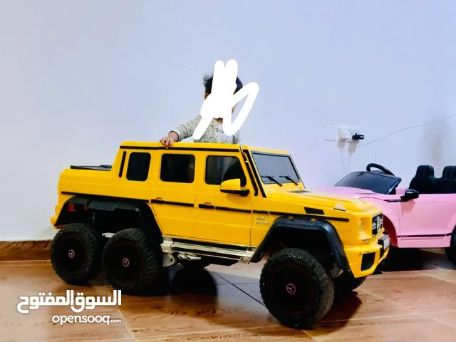 Kids Driving Jeep very HeavyDuty for sale