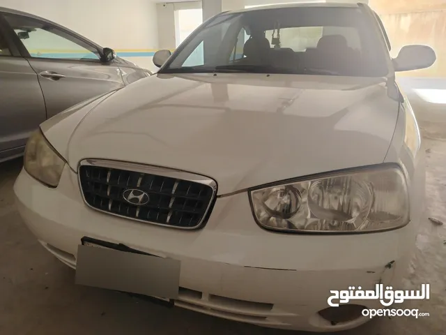 هيونداي XD 2003