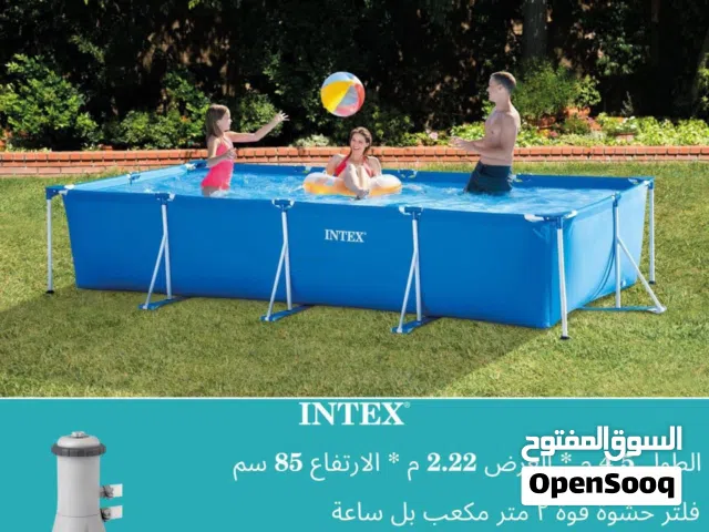 مسبح ( بركة ) للحديقة
