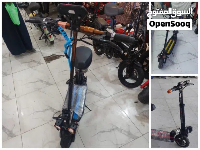 للبيع سكوترات  شبه جديده العدد ثلاثه قابل للتفاوض