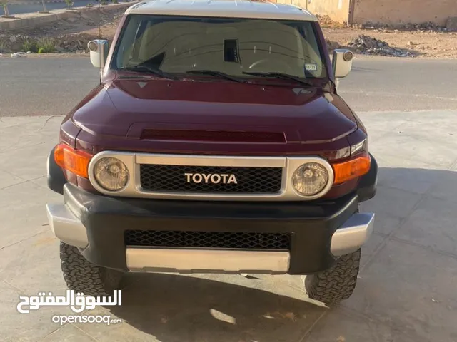 Used Toyota FJ in Bani Walid