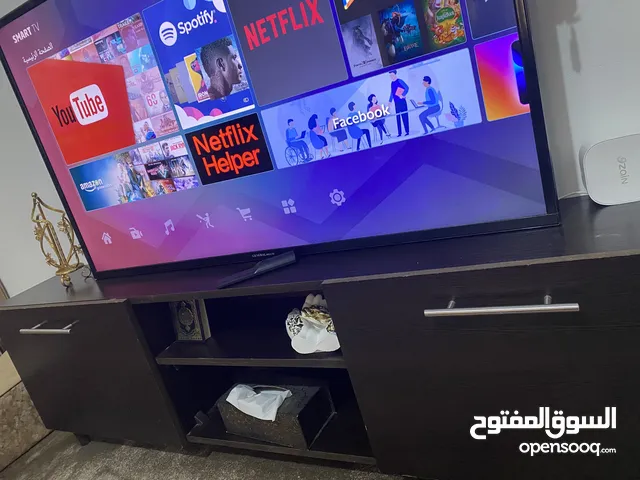 طاولة تلفزيون