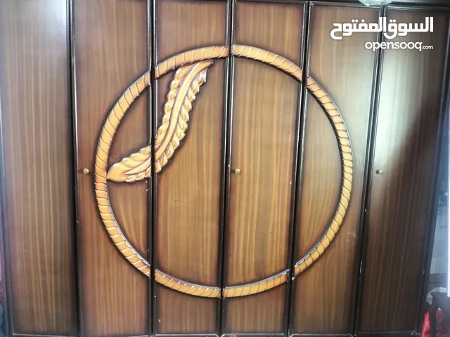 غرفة نوم مستعملة