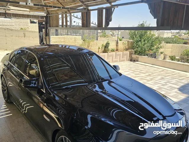 BMW 520iللبيع