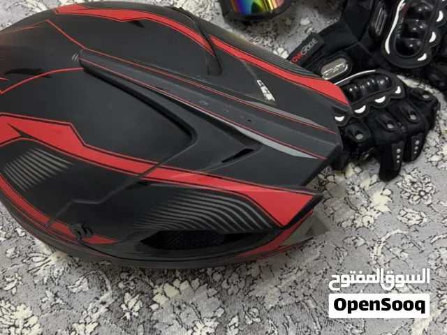 خوذة وقفاز سيفتي ونظارة جودة ممتازة