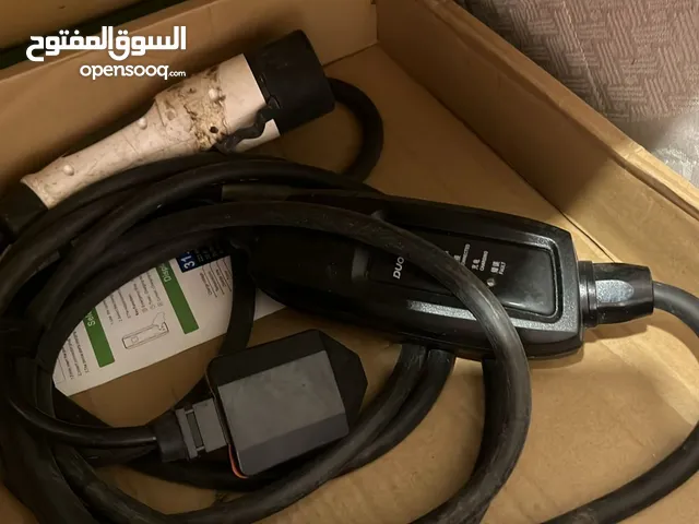 متوفر شواحن سيارات كهربائية مدخل صيني 13 و 16 امبير بأسعار مميزة