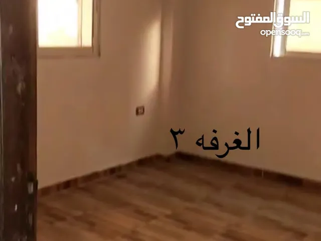 140 m2 3 Bedrooms Apartments for Rent in Salt Um Aldananir