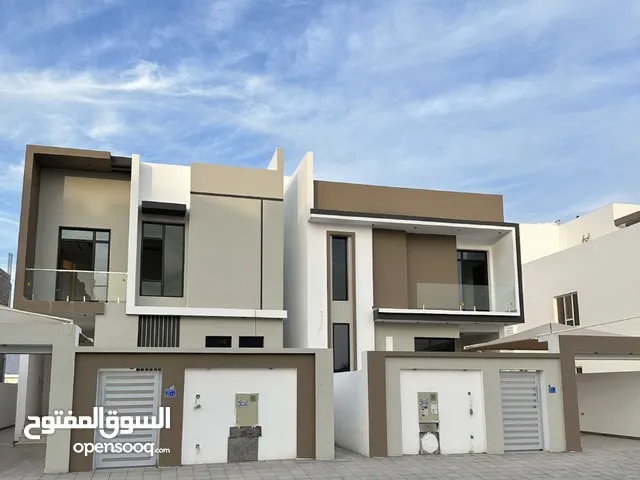400 m2 5 Bedrooms Villa for Sale in Muscat Amerat