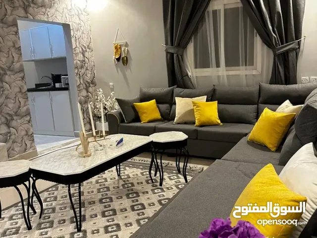 شقة للايجار الشهري مفروشة فرش جديد في حده حي المروة قرب الأسكان