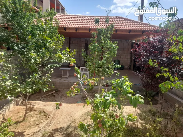 200 m2 3 Bedrooms Townhouse for Sale in Zarqa Dhlail