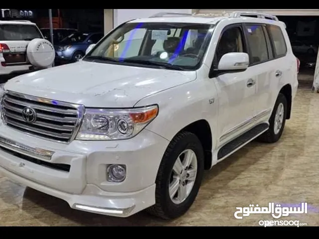 Used Toyota Land Cruiser in Tripoli