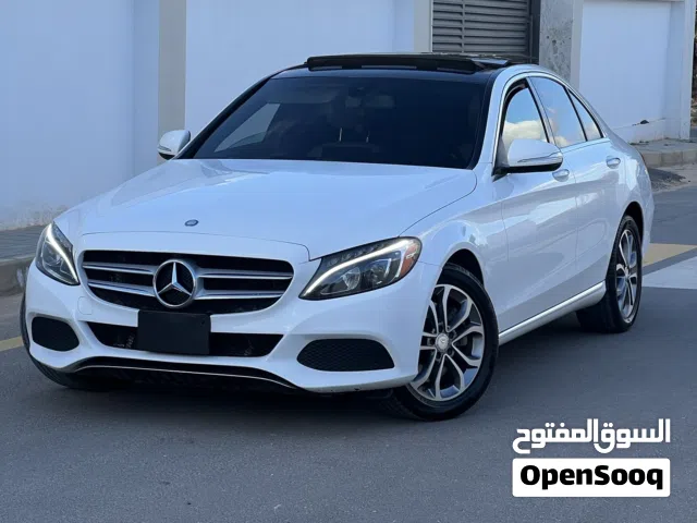 2016 مرسيدس بنز الفئة-C C 300