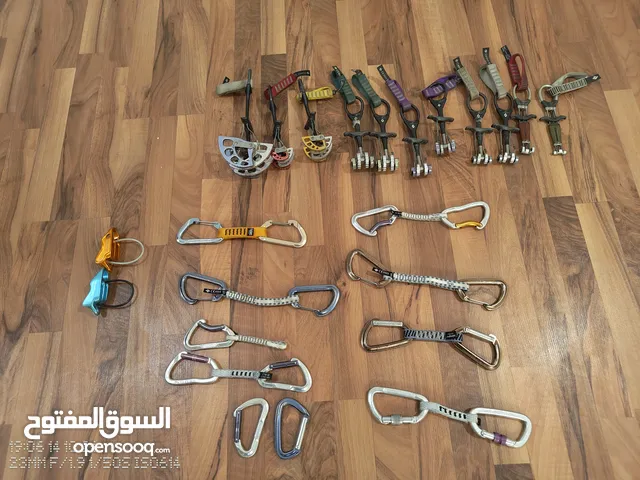 معدات تصلق  , Climbing Equipments