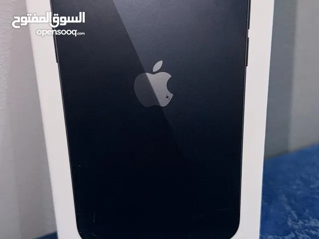 iPhone 13 black  وارد الكويت
