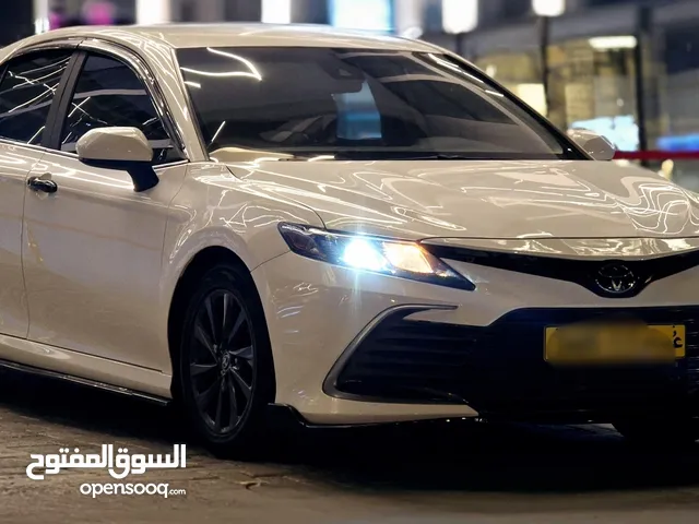 Toyota Camry 2021 (LE/XSE)