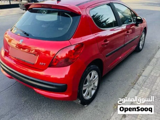 2009 بيجو 207 Standard