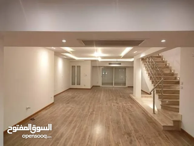 500 m2 4 Bedrooms Apartments for Rent in Giza Sheikh Zayed