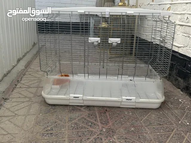 قفص للبيع للحيوانات الأليفة