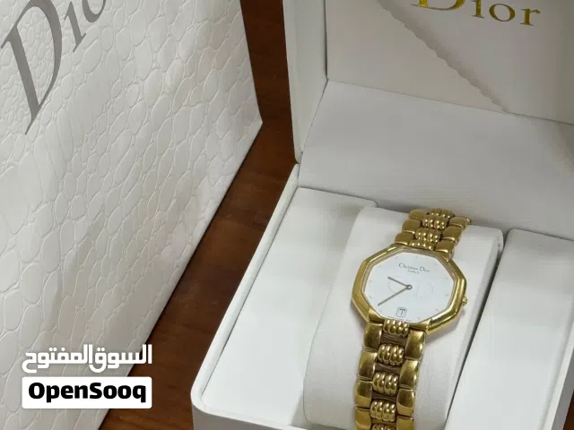 ساعة كريستيان ديور من الهدايا الخاصة