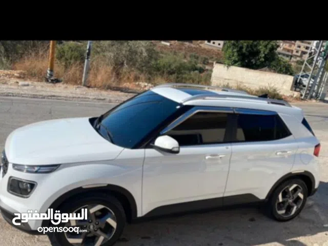 هونداي فينيو V فل الفل اضافات مع فتحة سقف.