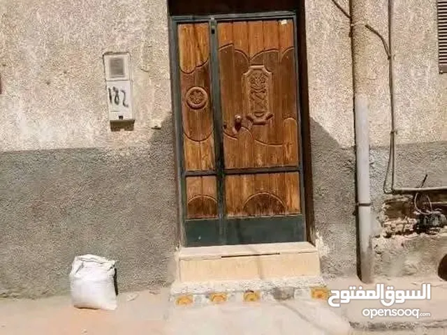 144 m2 4 Bedrooms Townhouse for Sale in Tripoli Al-Hadba Al-Khadra