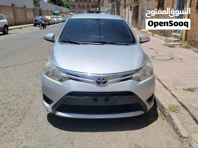 2016 Toyota Yaris SE+