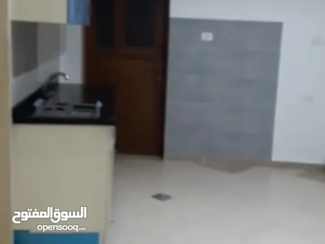 استيديو في السراج بالقرب من حمام بلقيس 1000