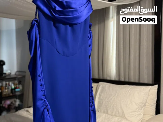 فستان ملبوس مره وحده