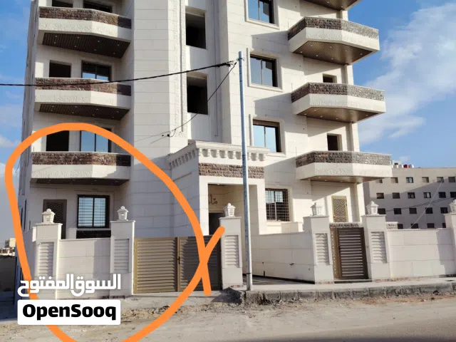 شقه طابق أرضي مدخل خاص 155م للبيع على دوار الثقافة خلف مخابز قاسيون وبن العميد