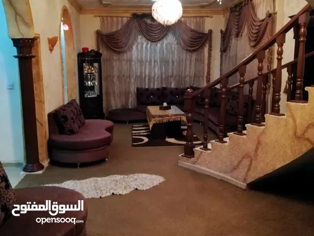 230 m2 3 Bedrooms Villa for Sale in Zarqa Al Zarqa Al Jadeedeh